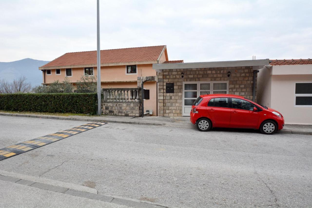 Modern Seaside Escape - Stunning Sea View - Private & Stylish Lejlighed Kotor Eksteriør billede